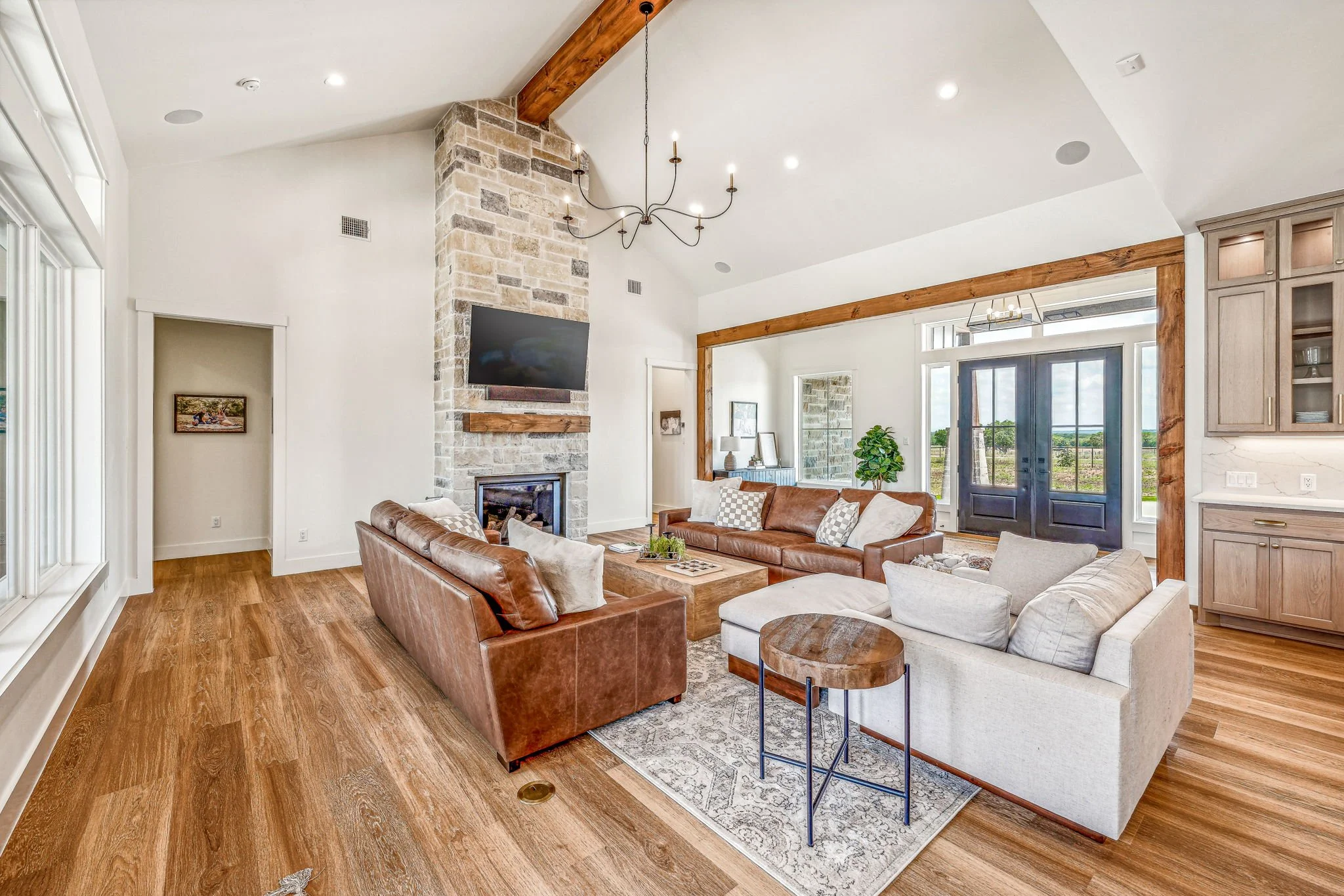 9-web-or-mls-BeddoBluff-30.jpg