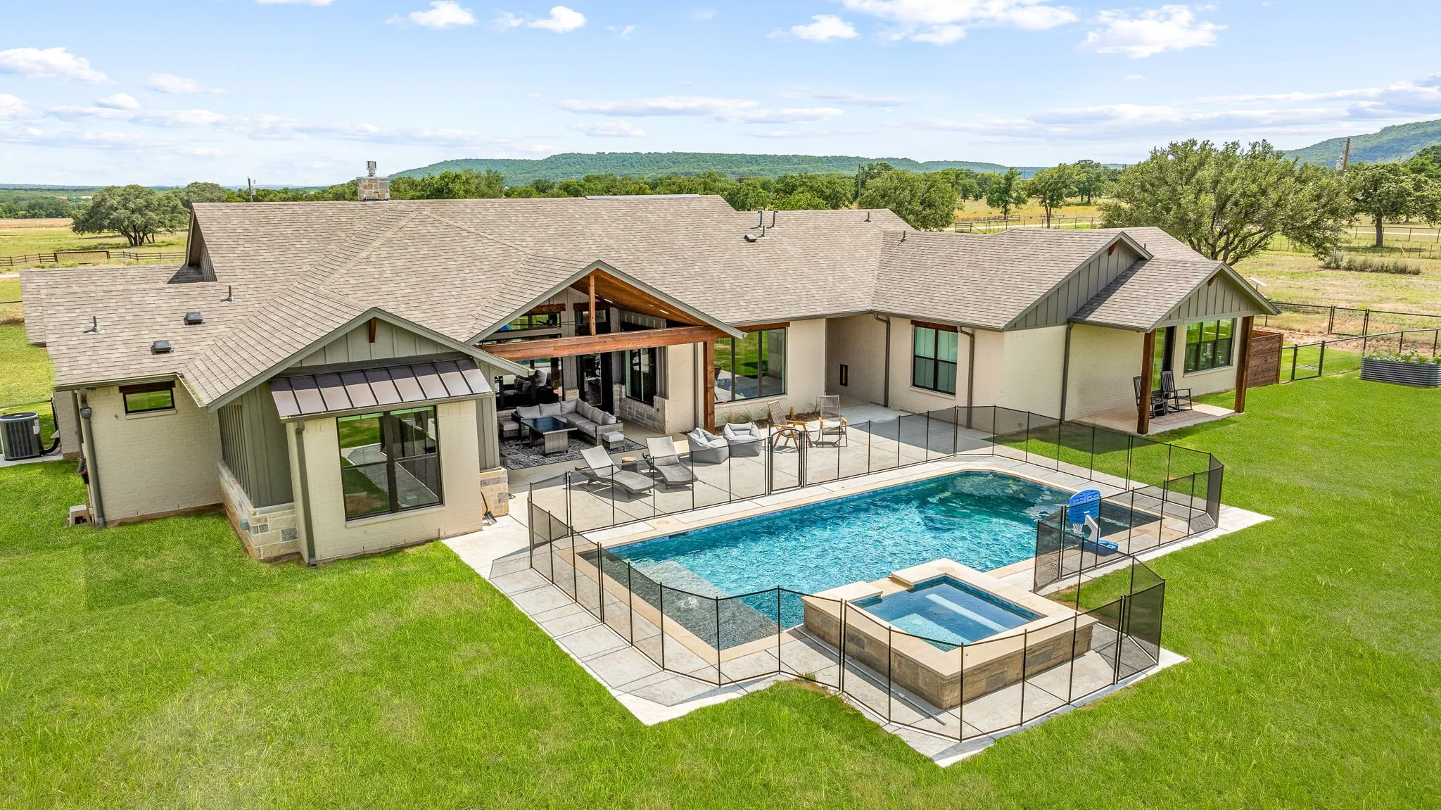 50-web-or-mls-BeddoBluff-50.jpg