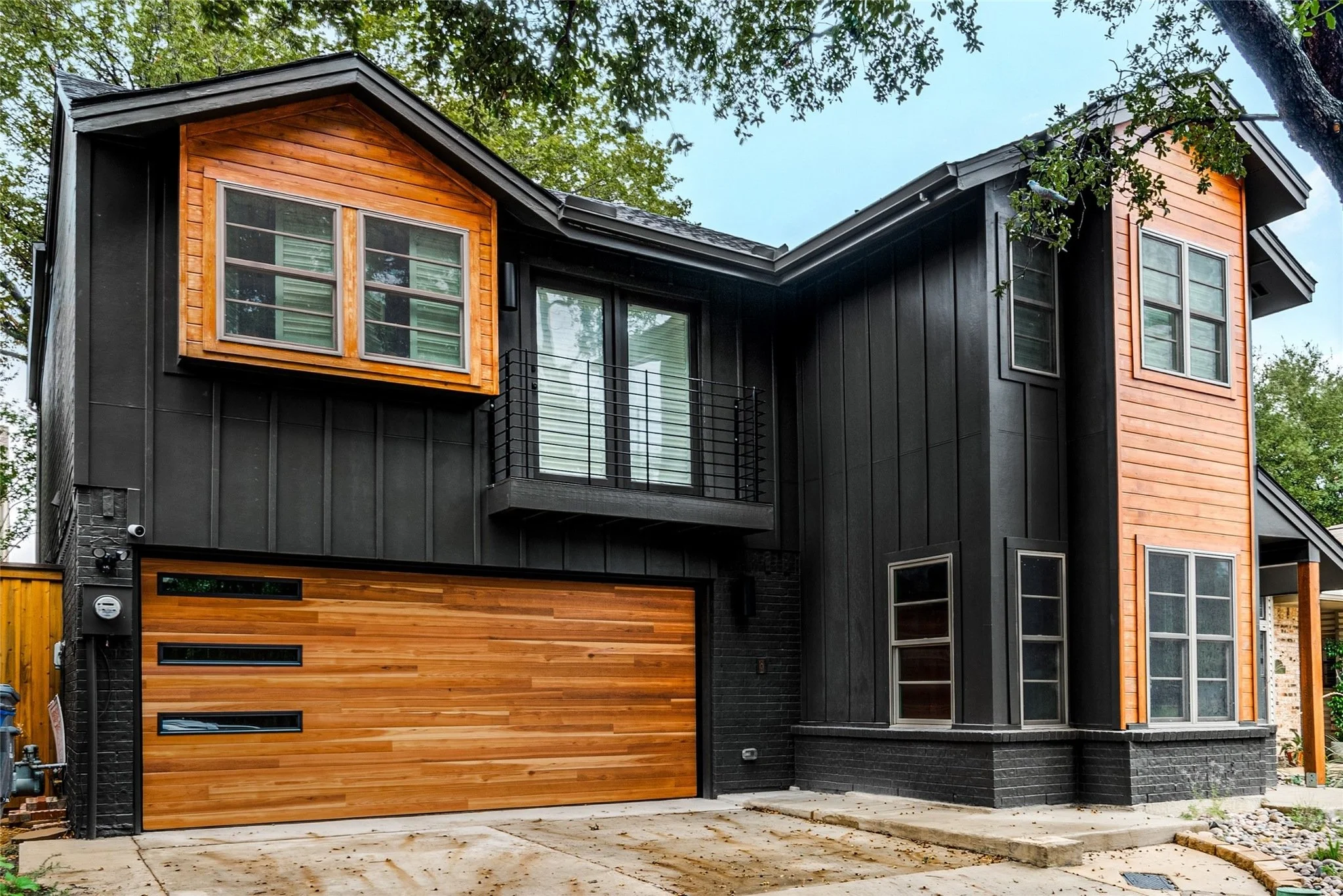 3219-bryan-st-dallas-tx.jpg