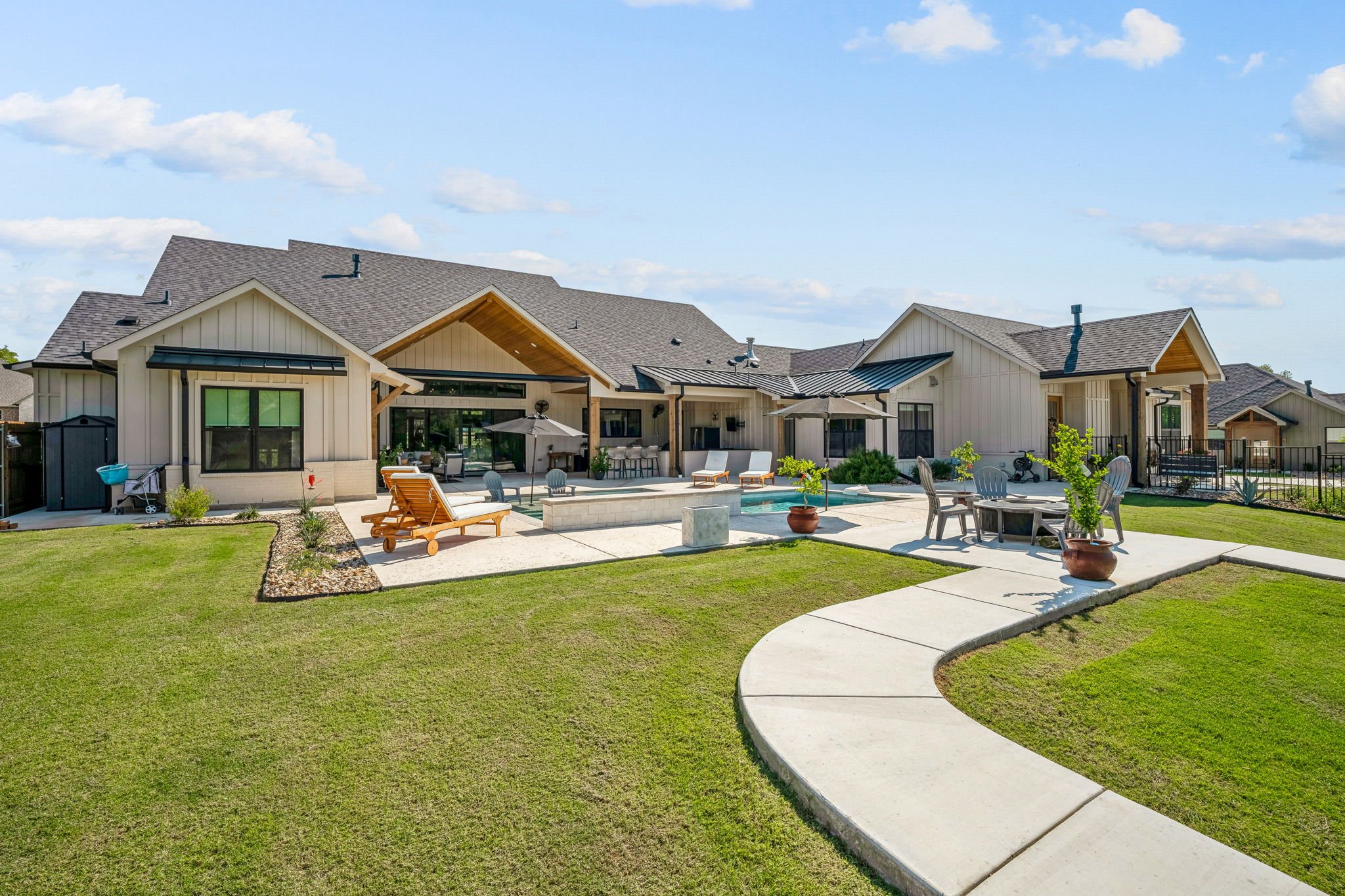 48-web-or-mls-Creekside-9.jpg