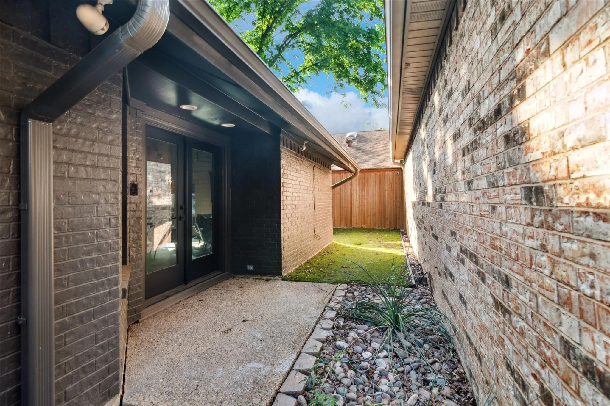 3219-bryan-st-dallas-tx-29.jpg
