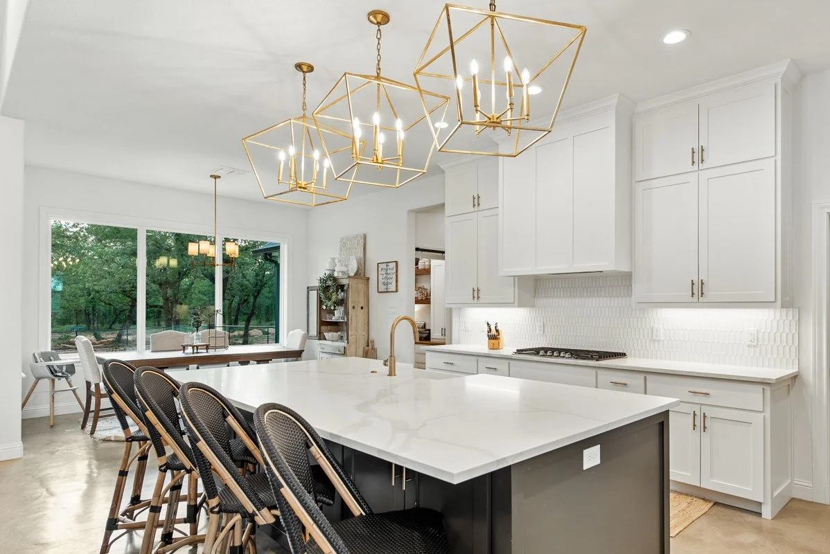 Kitchen-3.JPG