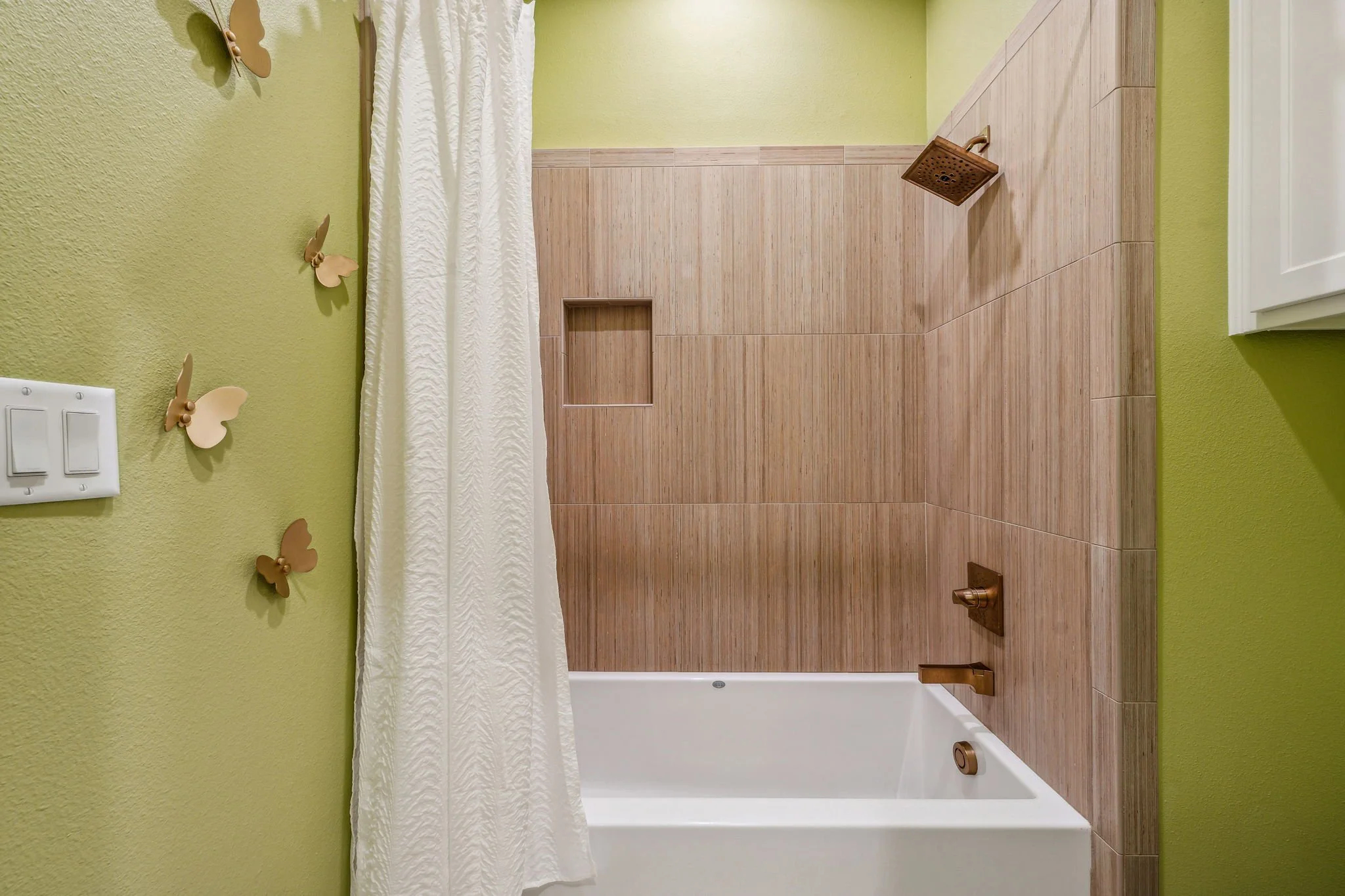 48-web-or-mls-Dover_Edit-20.jpg