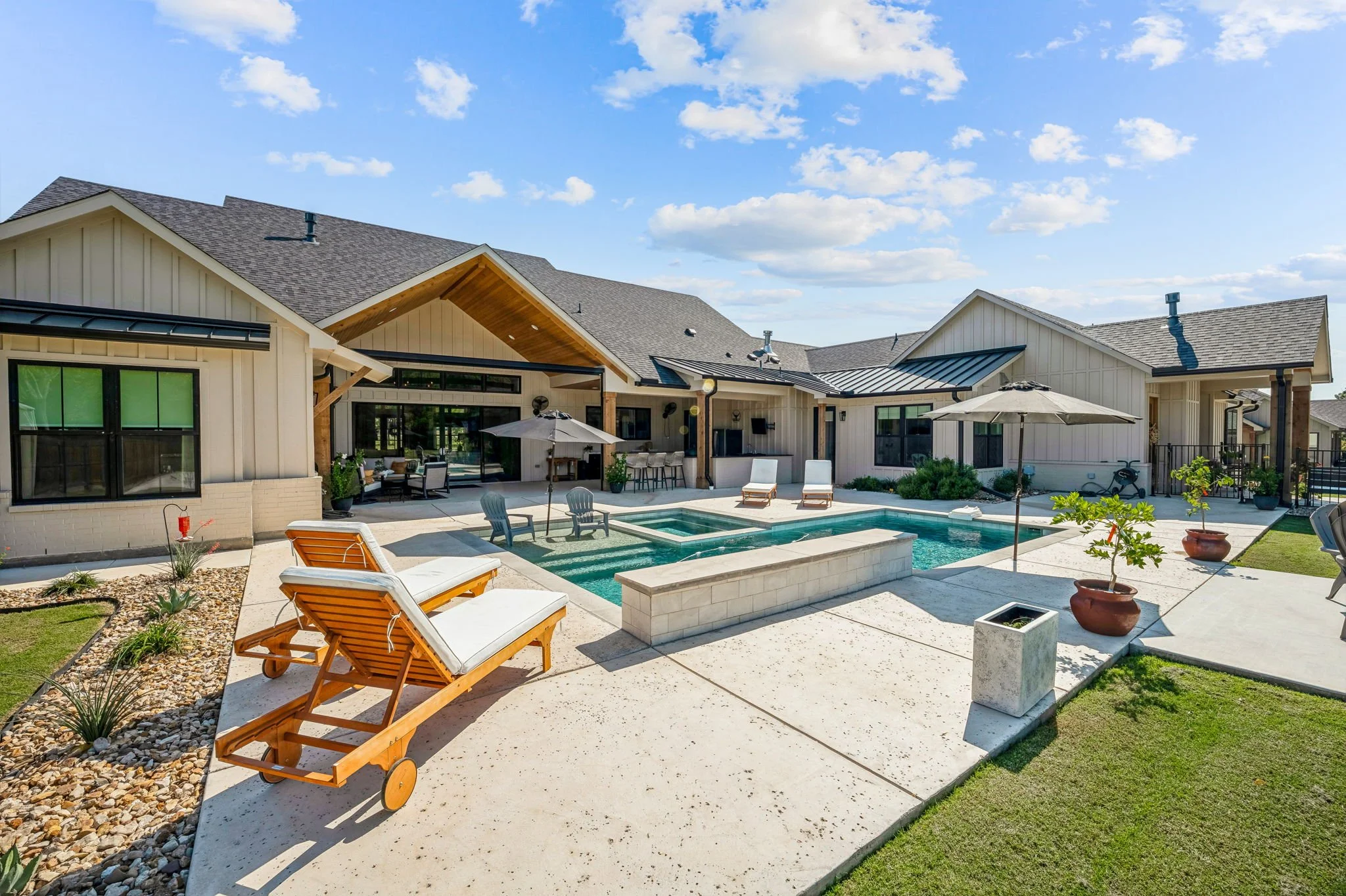 46-web-or-mls-Creekside-5.jpg