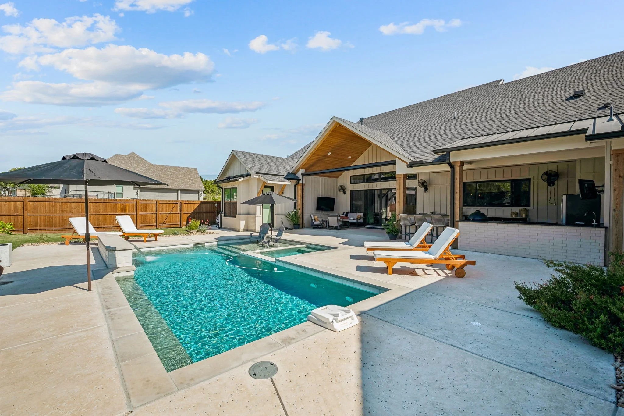 47-web-or-mls-Creekside-7.jpg
