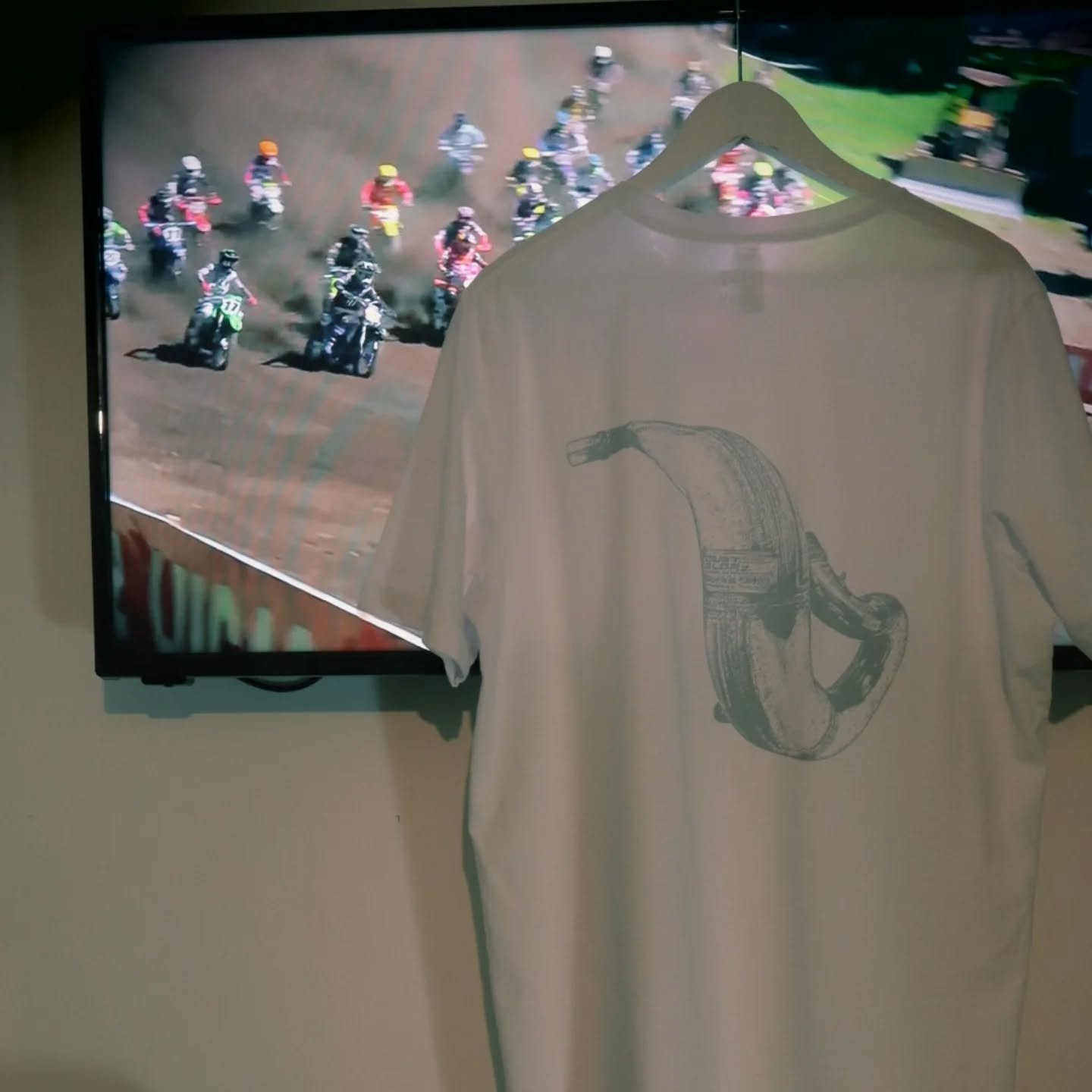 IYKYK

#dustandglory.uk
#moto