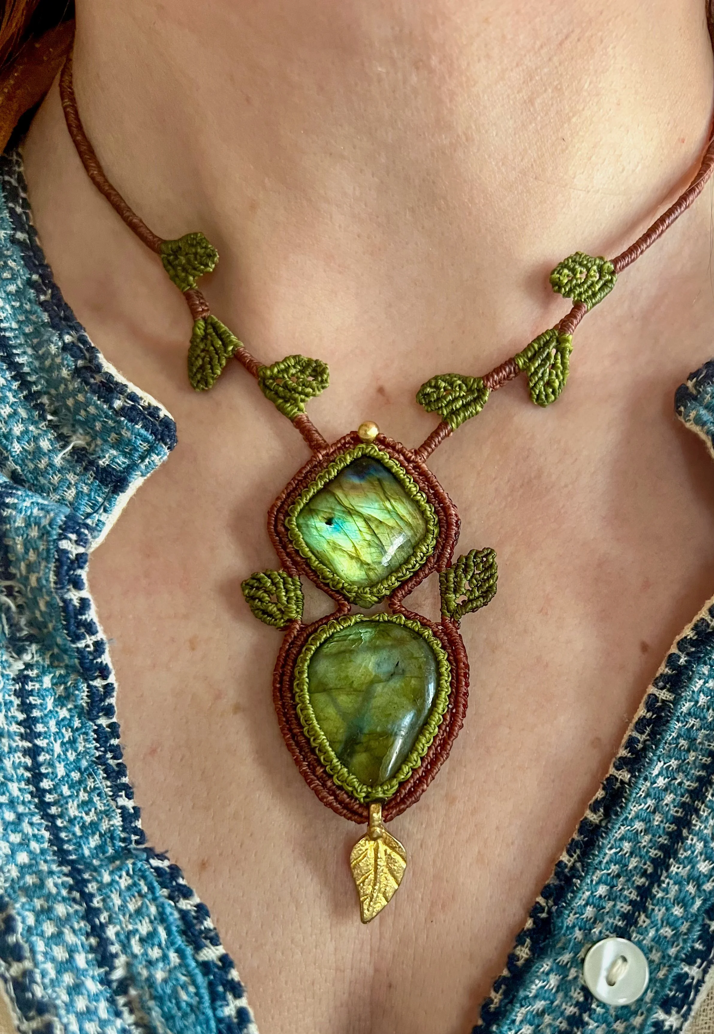 Whispering Grove Labradorite Necklace