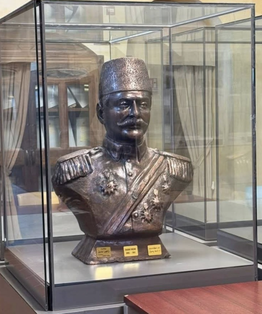 Bust of Chérif Pacha in Catanzaro IT