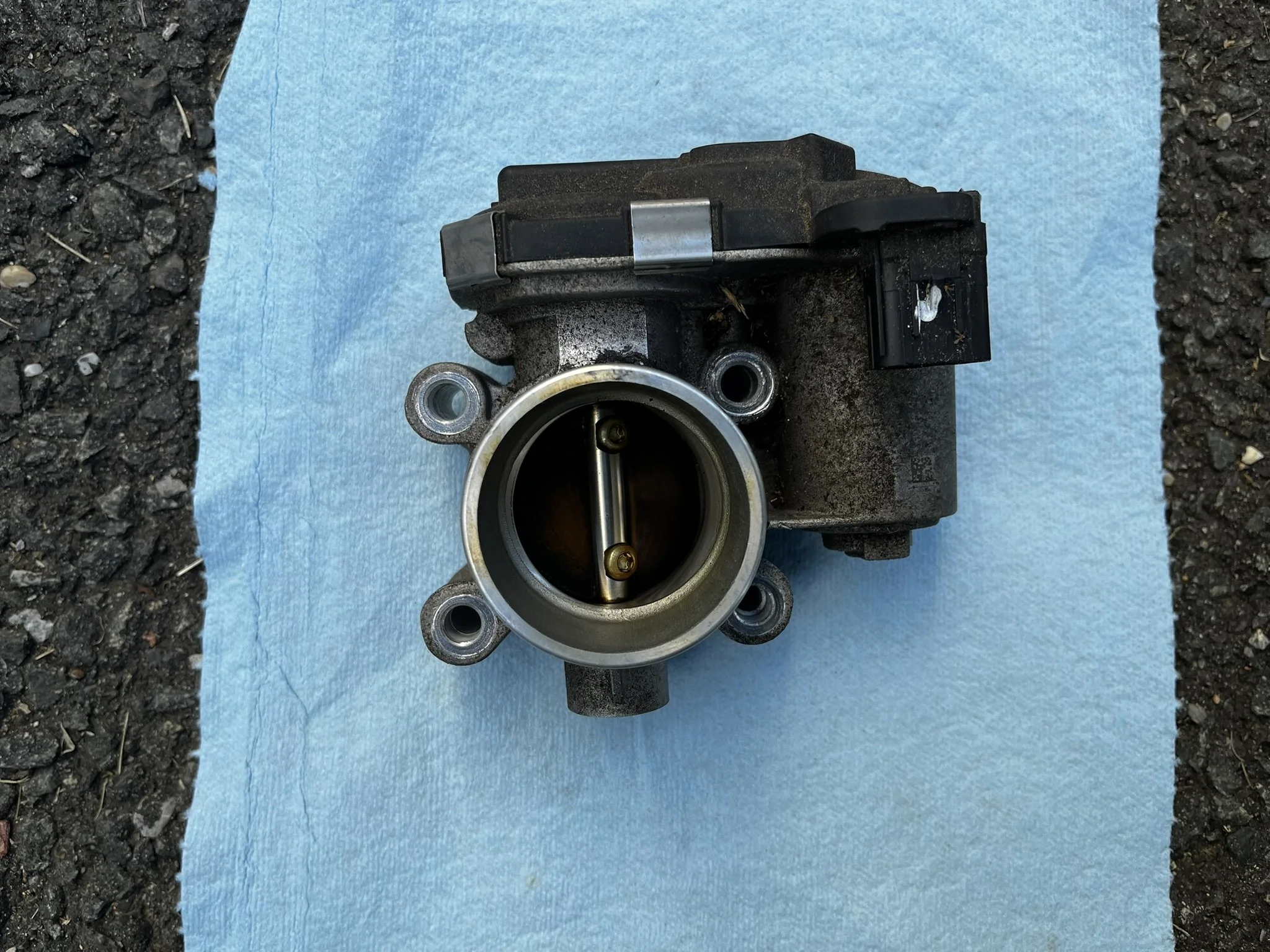 Dirty throttle body