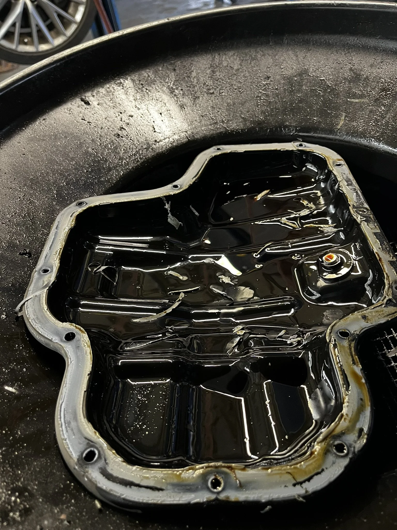 Old oil drain pan