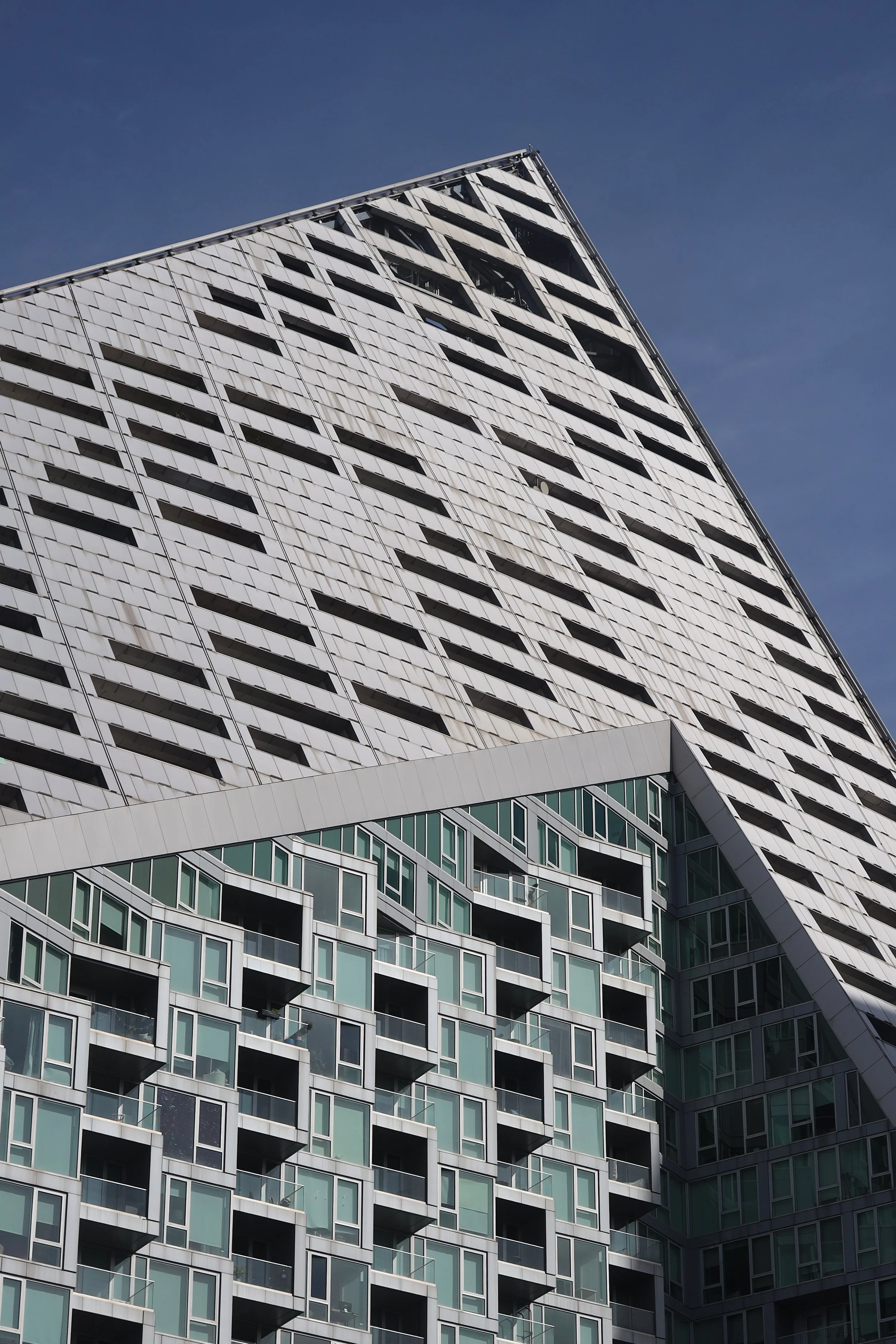 Triangular 1