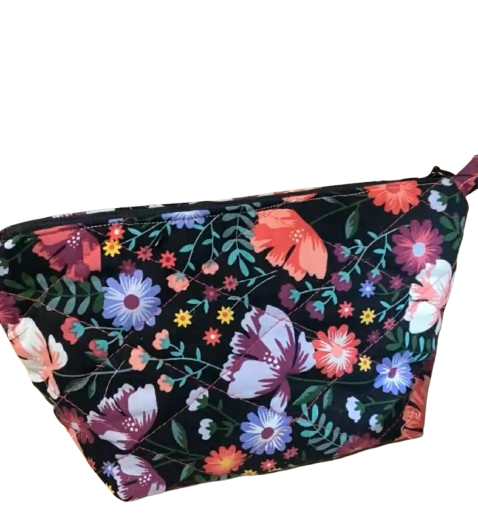 Quilted make-up bag.