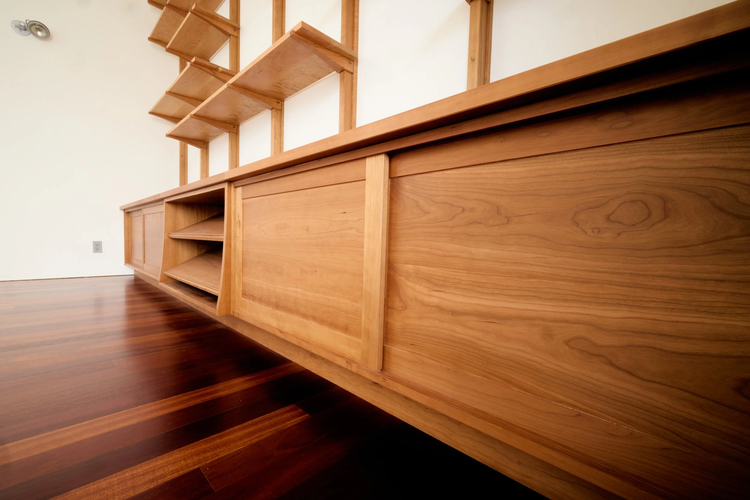 Kirk_Furniture_02_15_20250162.jpg