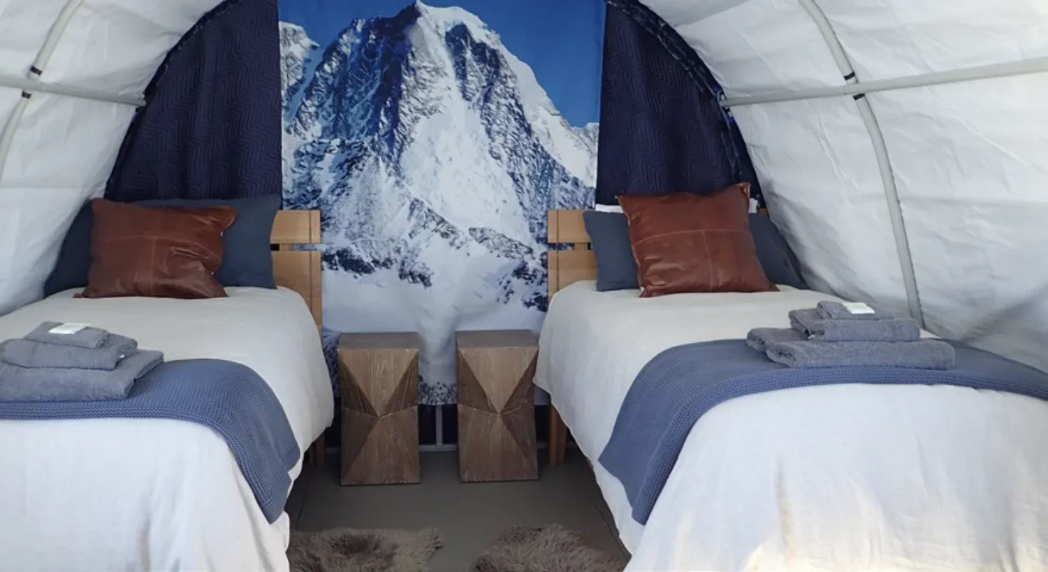 dmX_South Pole Overnight_Page_16_Image_0004.webp