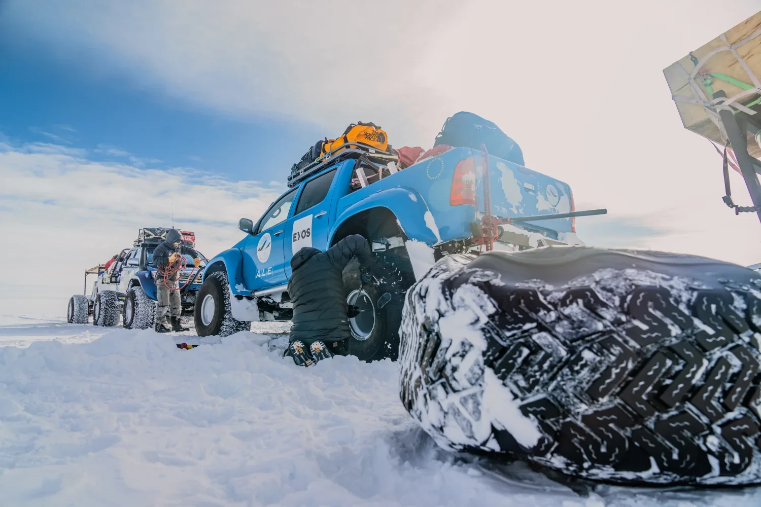 dmX_The Grand Traverse_Antarctica Expedition27.webp