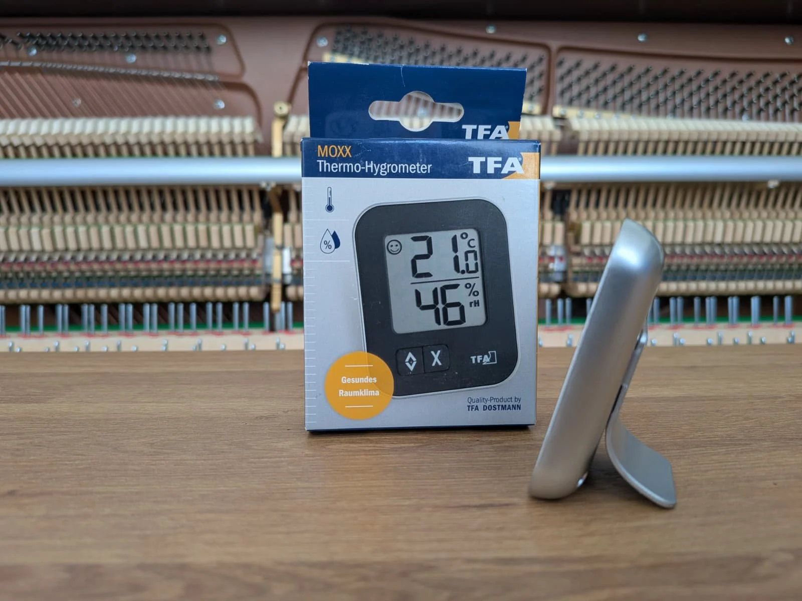 Hygrometer side.jpeg