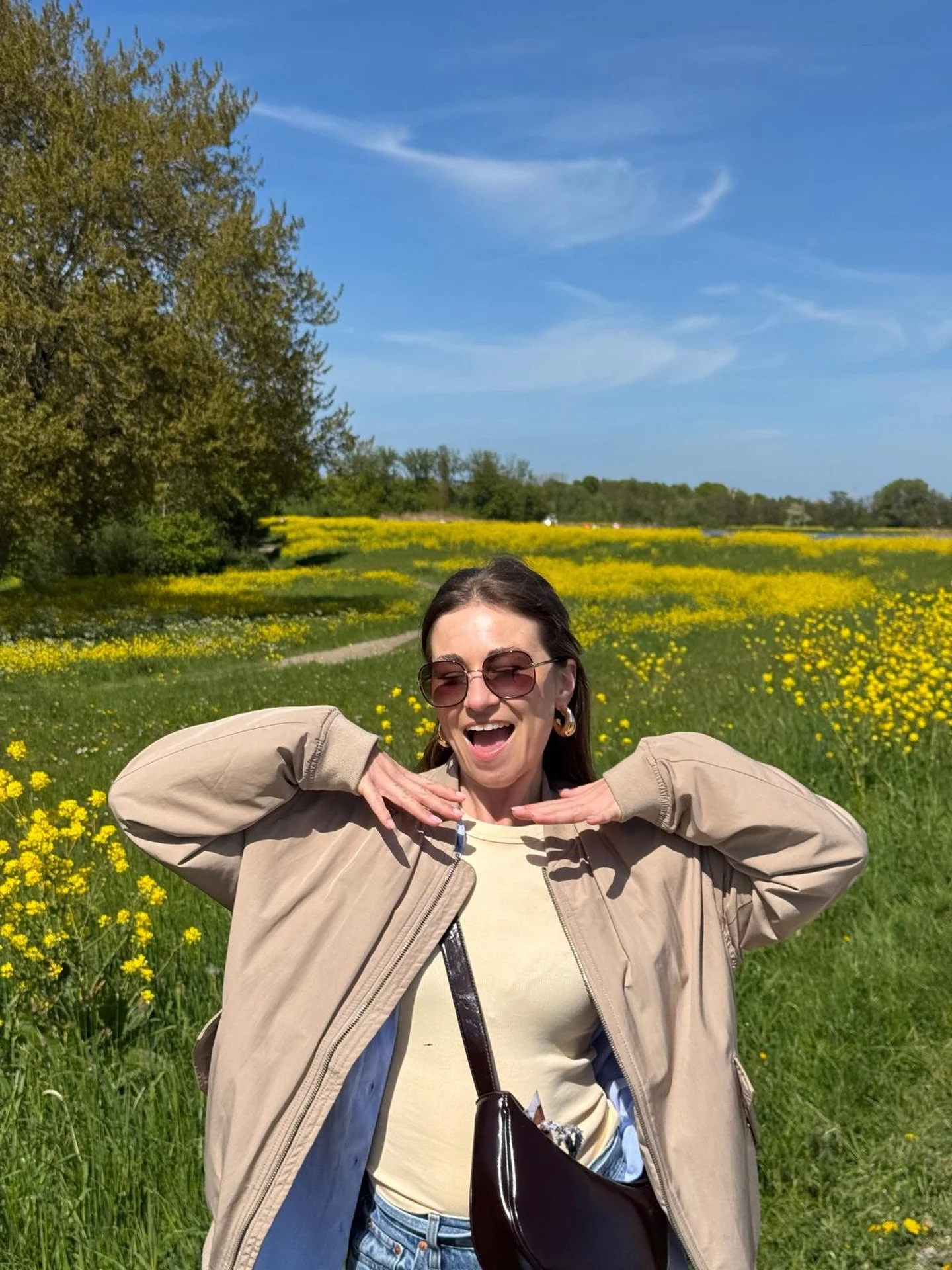 Suns out!!! Enjoy meiden ☀️