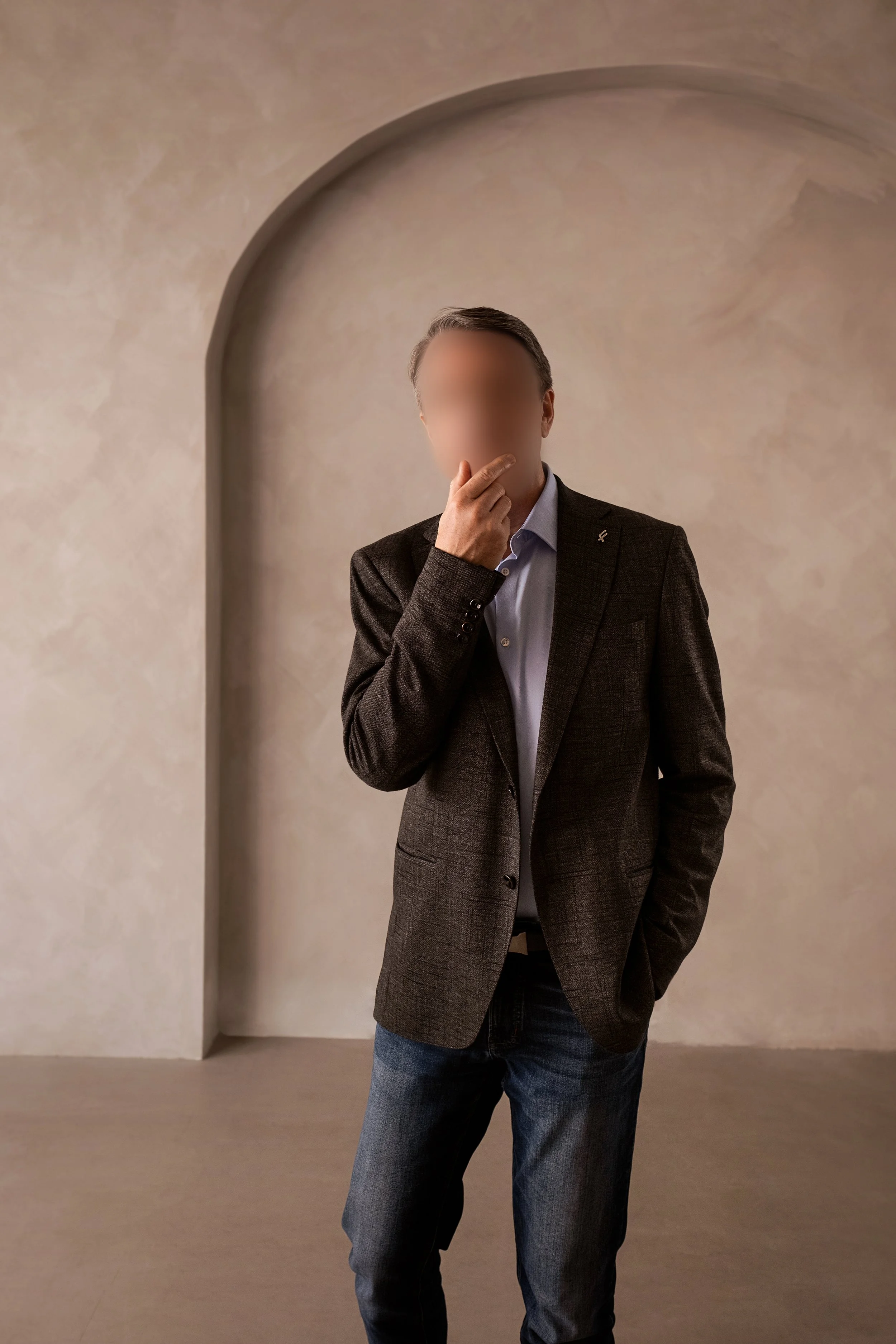 MICHAEL BEST.04-NOLOGO.jpg