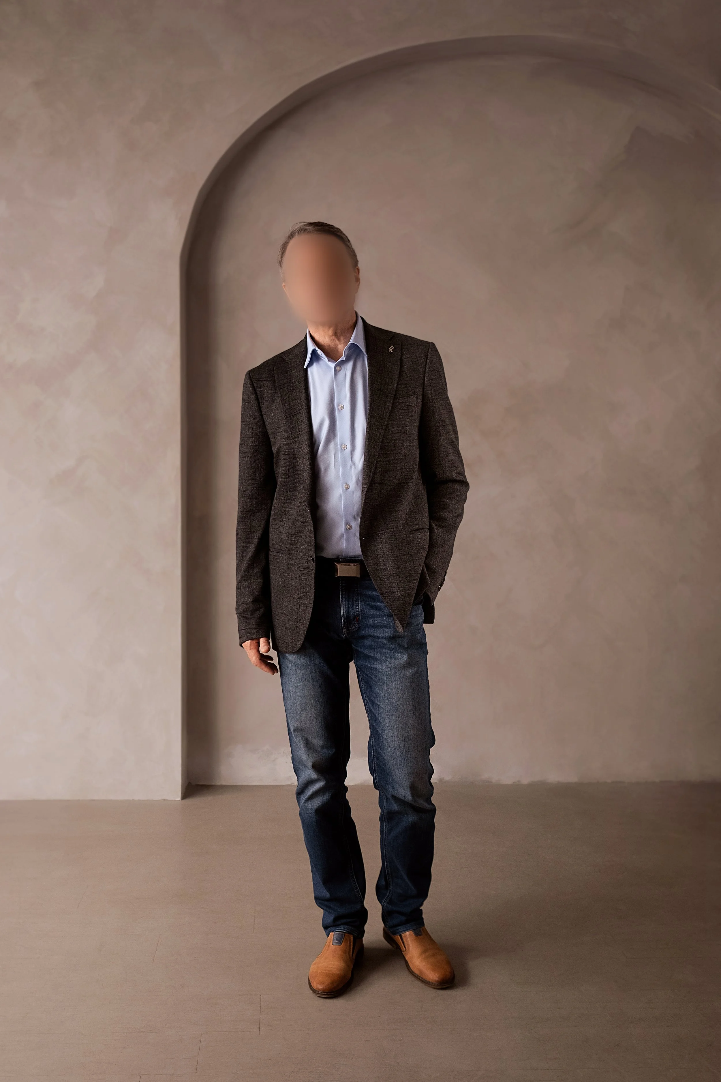 MICHAEL BEST.05-NOLOGO.jpg