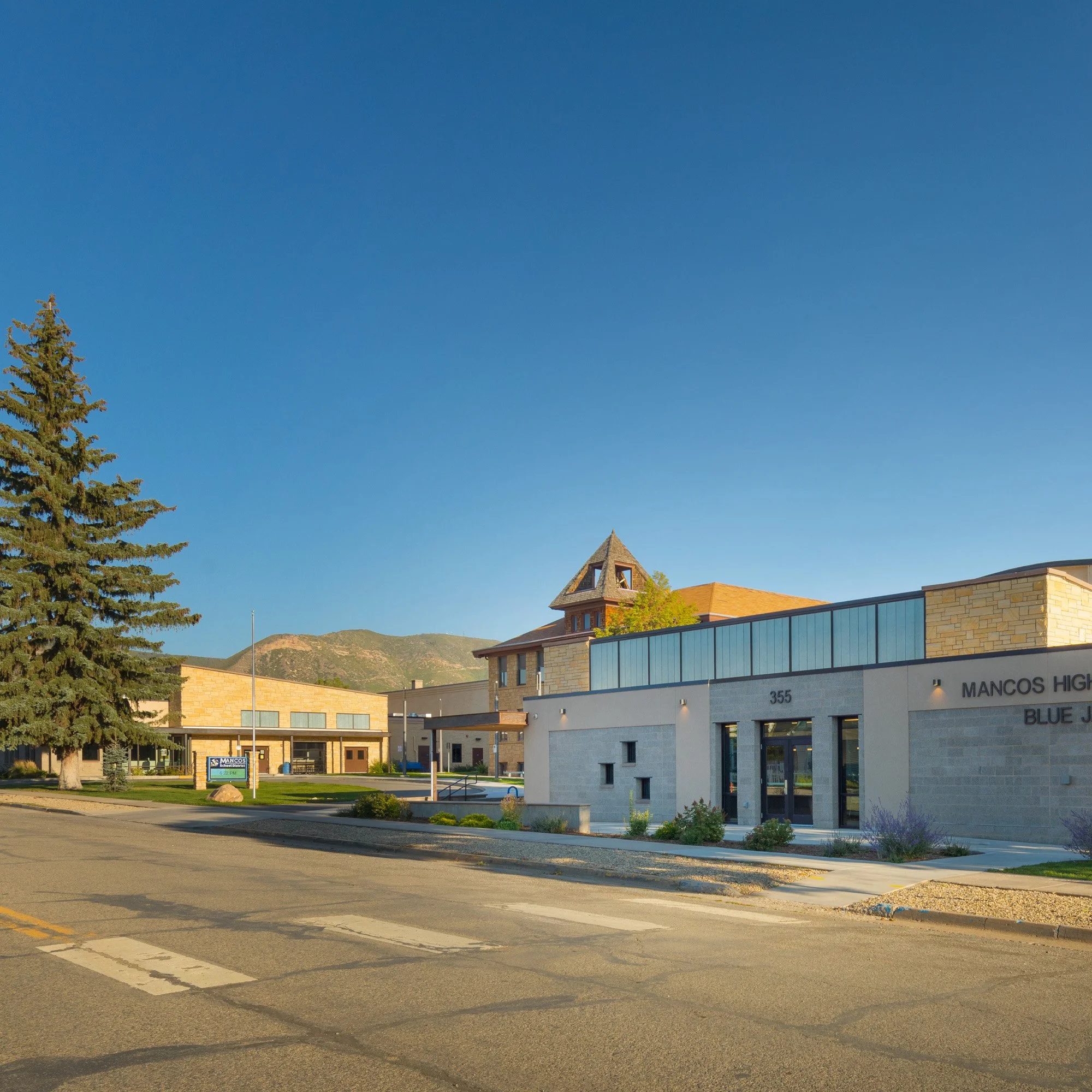 MANCOS SCHOOL DISTRICT