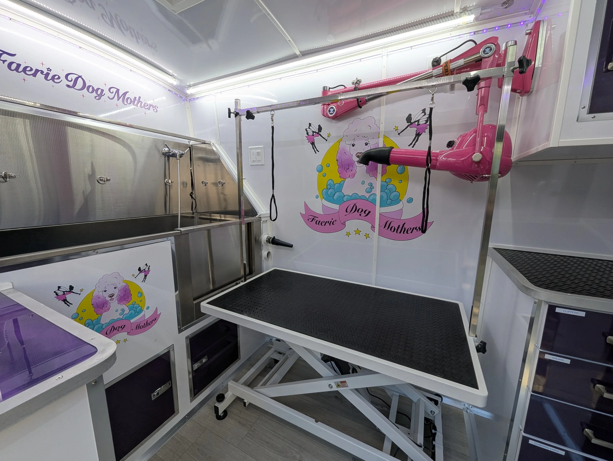 Van Interior - Grooming Station