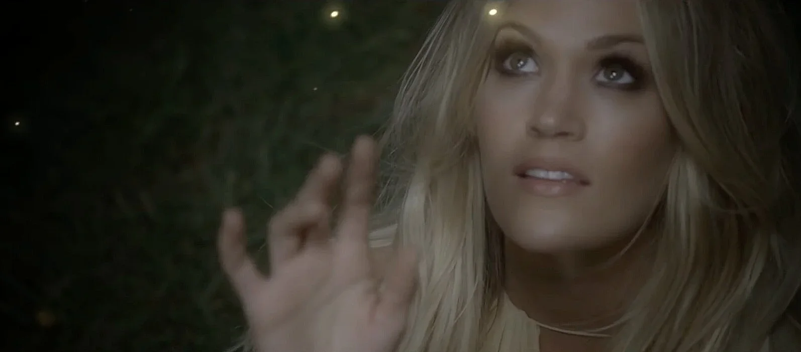 Carrie Underwood - Heartbreat