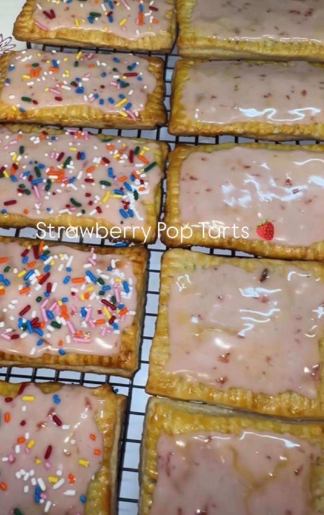 Strawberry Pop Tarts