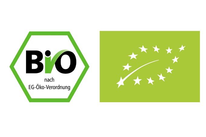Bio-Siegel und EU-Umweltzeichen auf Produktetiketten