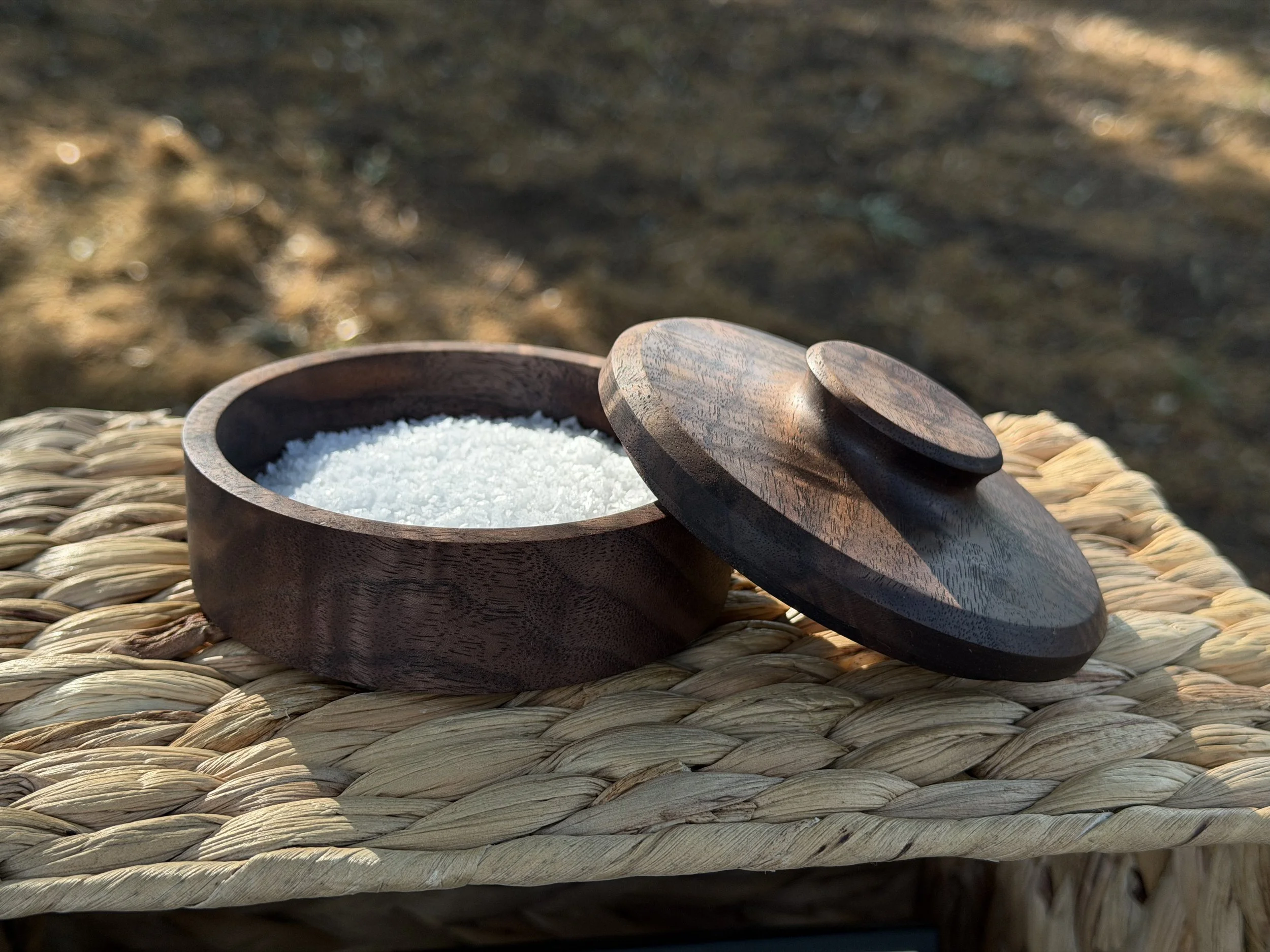 Figured Walnut Salt Box 4.jpg