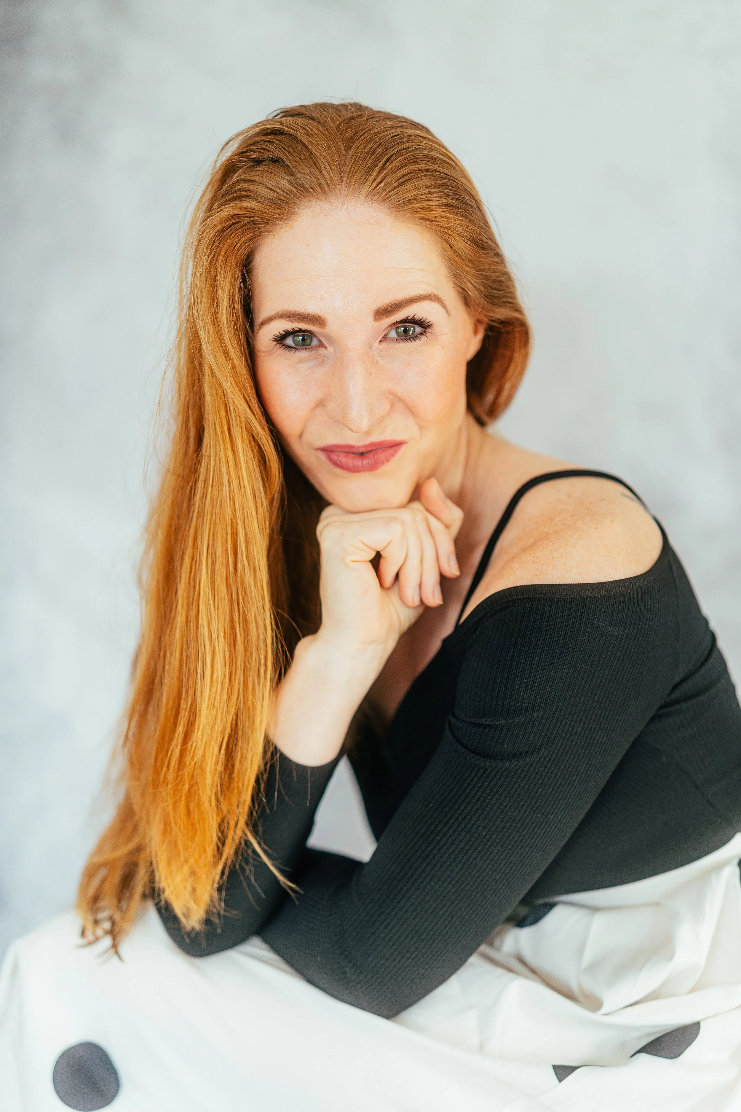 Alexandra Dersch, Moderatorin, Kommentatorin, ZDF, Leichtathletik, Curling, Para Ski Alpin, Skispringen, Sportstudio, TV-Kommentar, Livestream,