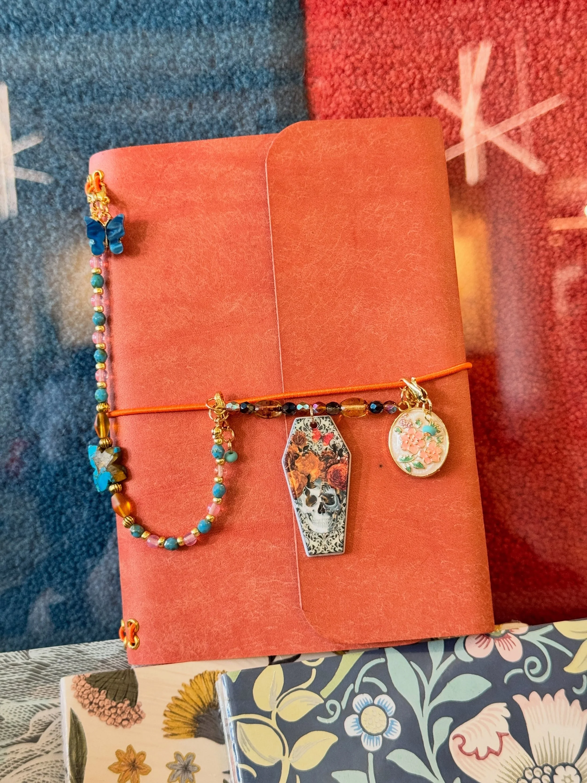🧡🩵💀🦋 Oh, and what would the spirits say? 

As the veil between the worlds thin, let us listen to each other. Lean into your rituals of reflections these quiet, colder days.

See us at the upcoming Mystic Market hosted by @_midwesterncryptid_ || T