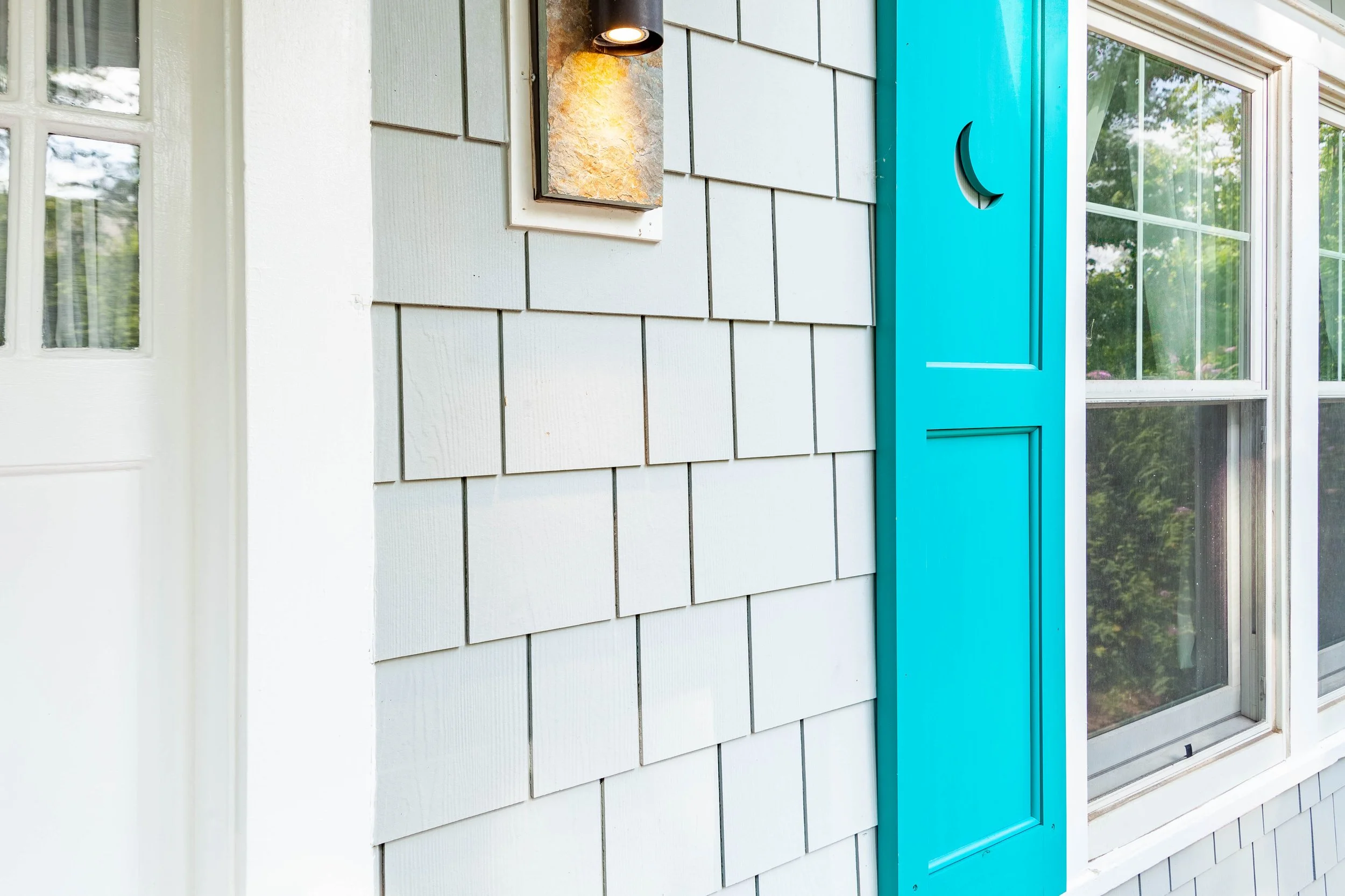 Detailed view of Hardie Shingle siding texture and profile.