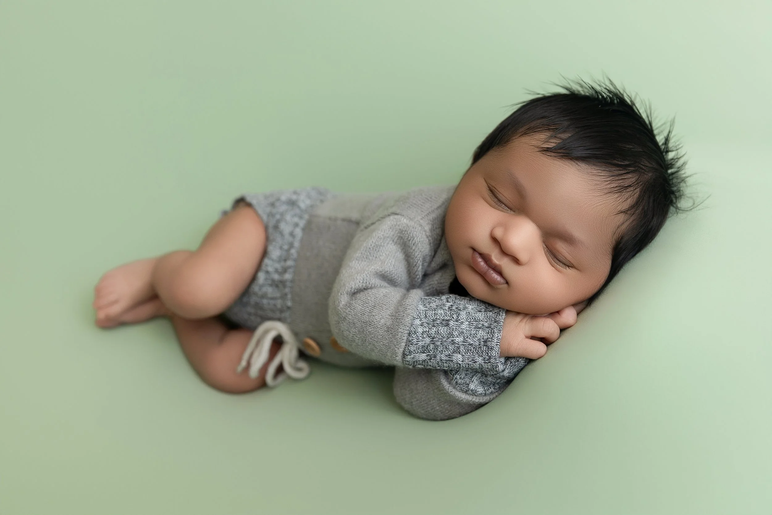 How to Prepare for Your Newborn Session | Apex, NC Studio Guide