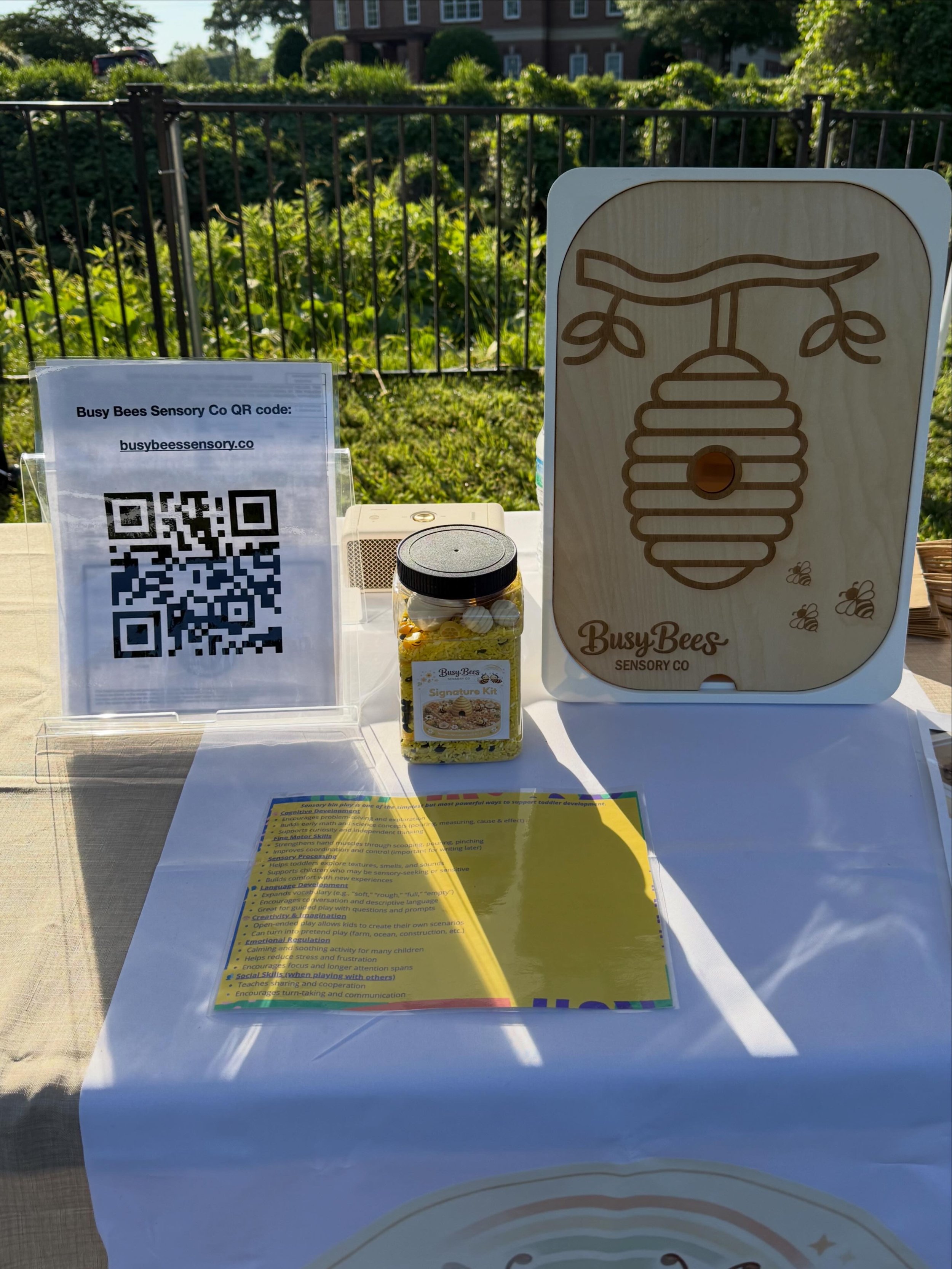 Honeycomb or Wooden Insert with Bin