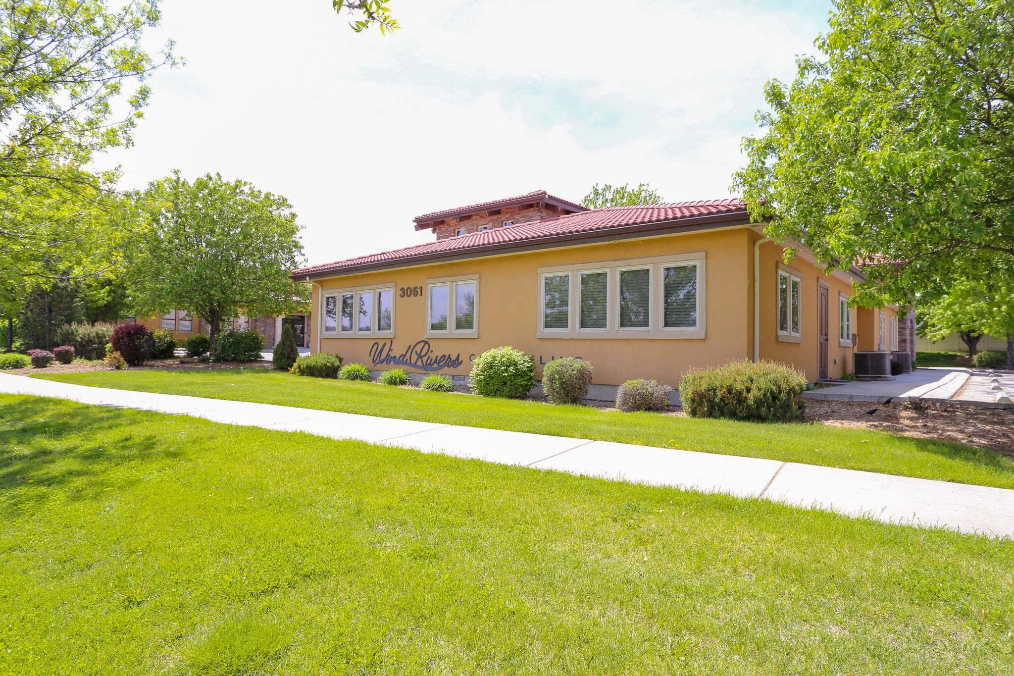 Exterior shot of Wind Rivers Counseling office