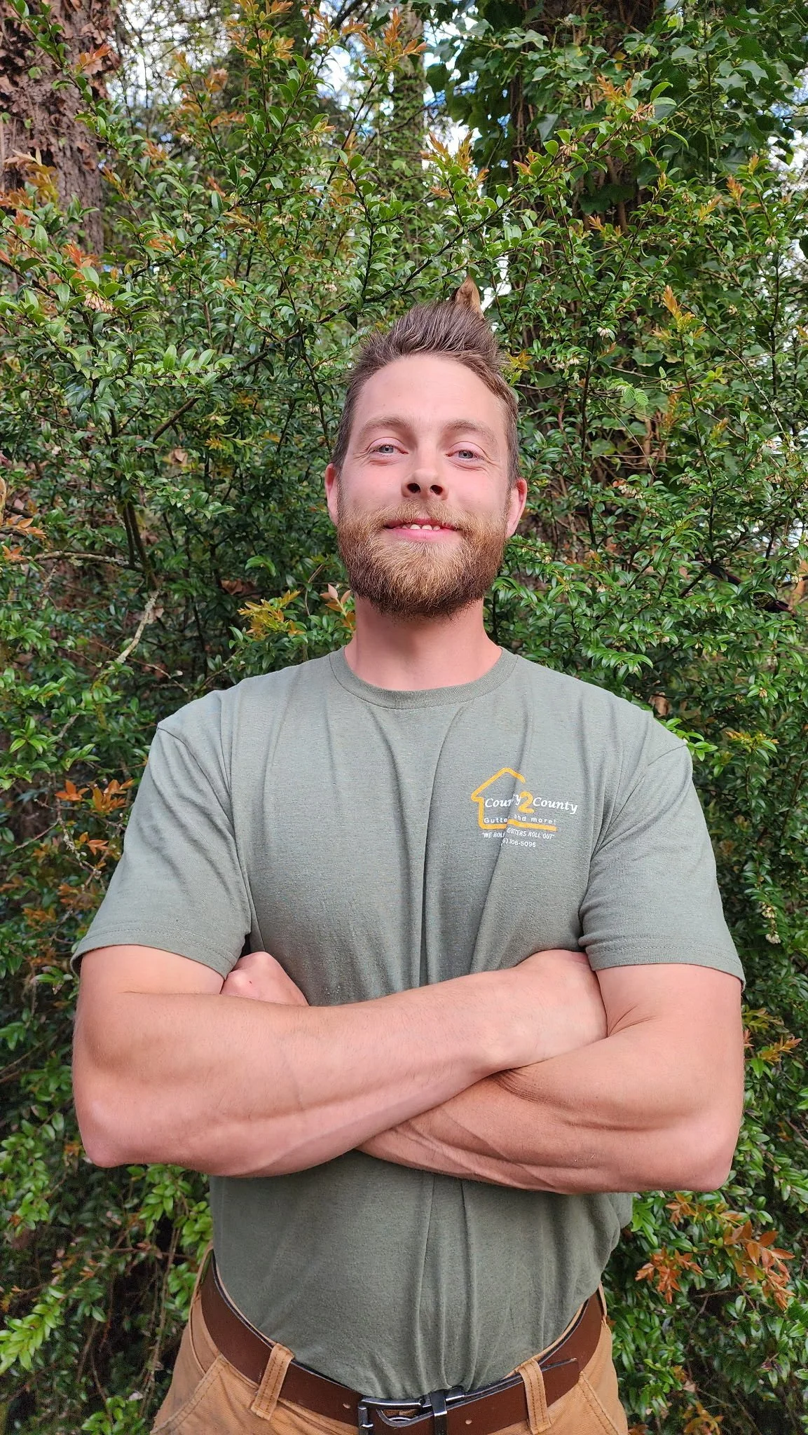 Professional roof cleanGutter repair Gig Harbor WA residential and commercial