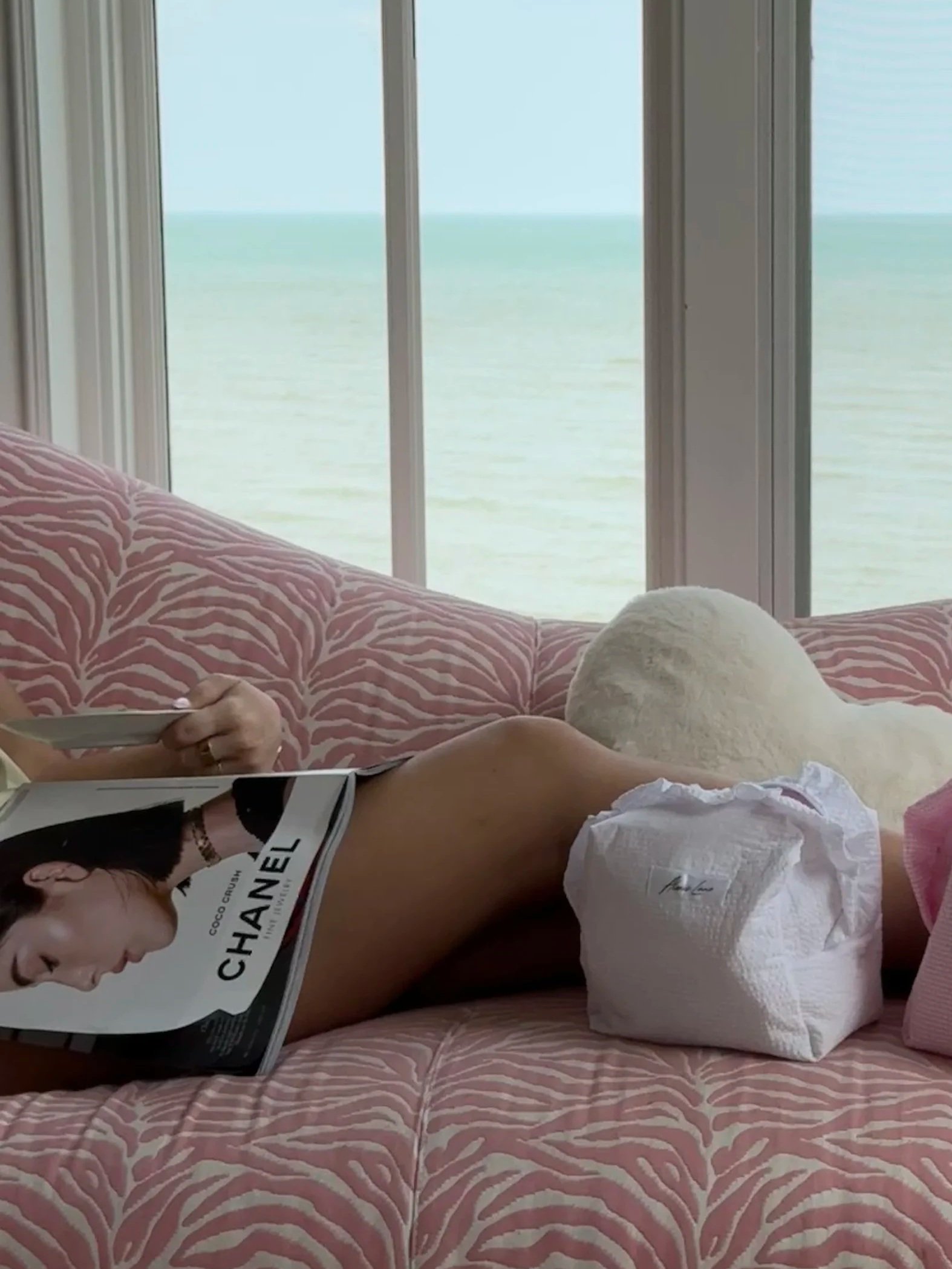 Everyday Essentials Makeup Bag - Cloud