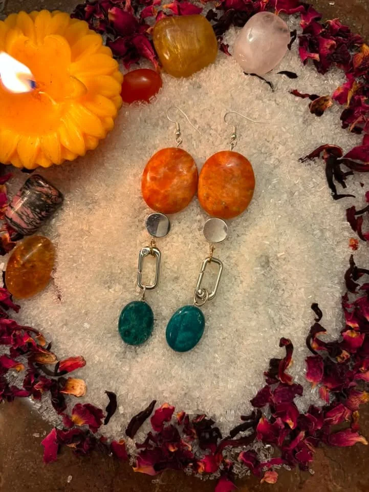 orange chain turquoise.jpg
