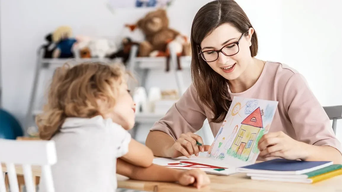 Child_Therapy_1296x728-header-1296x728.webp