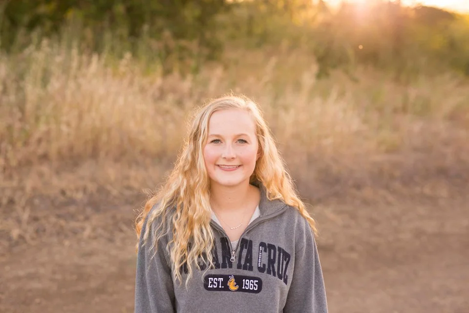 East-Bay-Area-Fun-Senior-Portrait-Photographer-Walnut-Creek-14.jpg