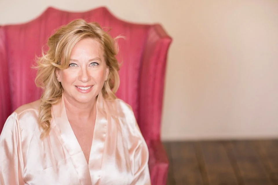East-Bay-Area-Classy-Fun-Boudoir-Photographer-Berkeley-13.jpg