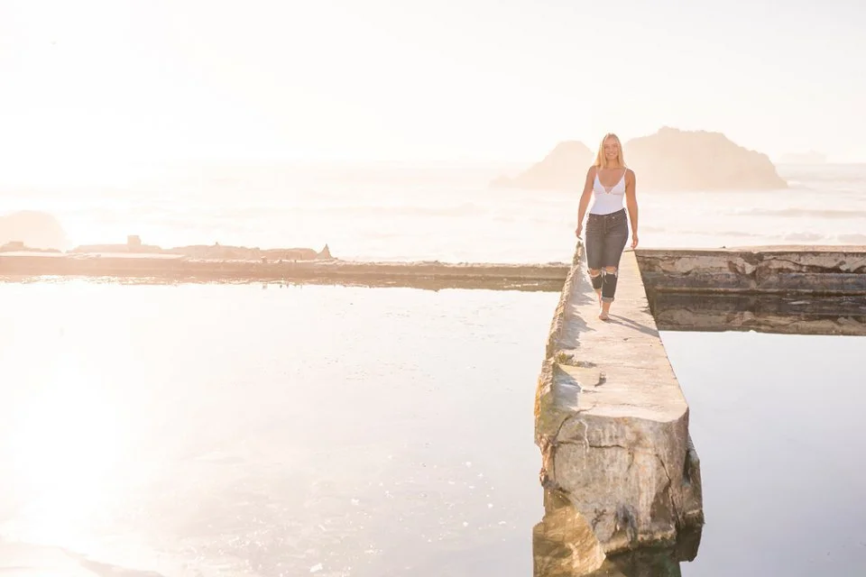San-Francisco-Free-Spirited-Senior-Portrait-Photographer-Sutro-Baths-05.jpg