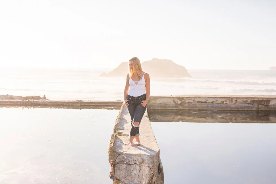 San-Francisco-Free-Spirited-Senior-Portrait-Photographer-Sutro-Baths-06.jpg