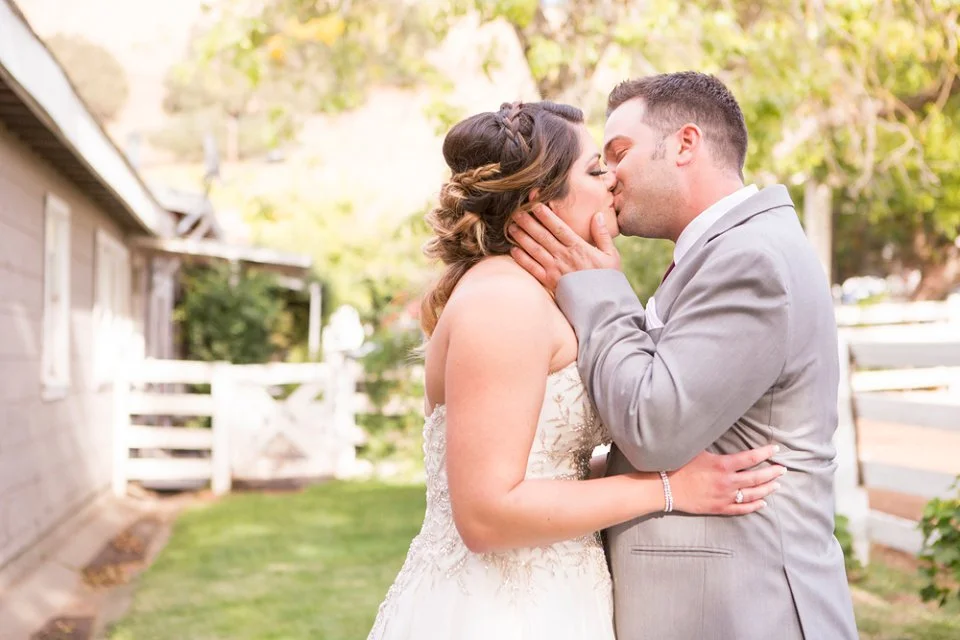 Fun-Bay-Area-Wedding-Photographer-Diablo-Ranch-Walnut-Creek-042.jpg