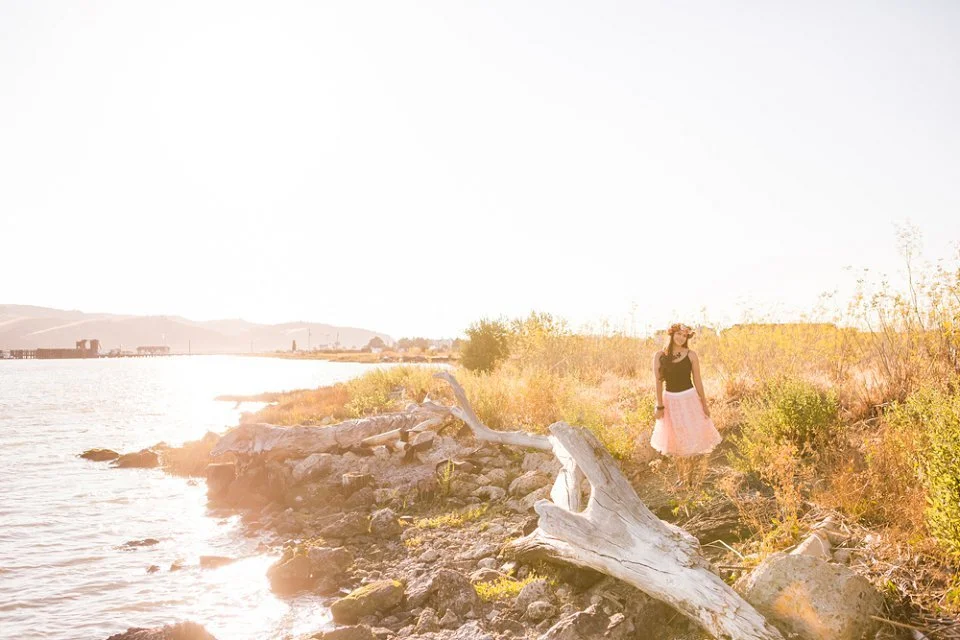 Benicia-Authentic-Fun-Bohemian-High-School-Senior-Lifestyle-Photographer-07.jpg