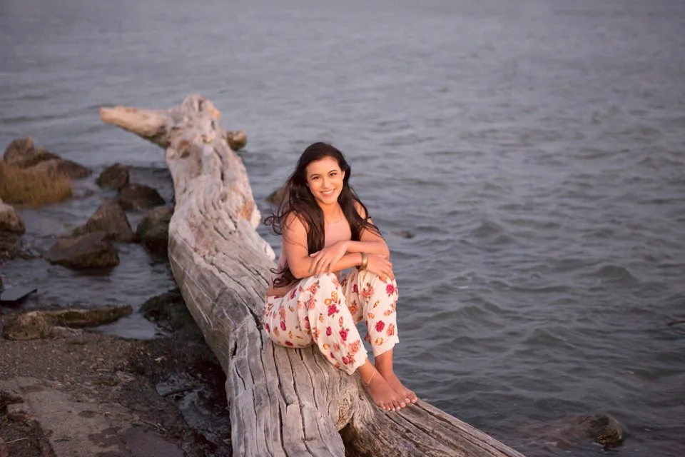 Benicia-Authentic-Fun-Bohemian-High-School-Senior-Lifestyle-Photographer-64.jpg
