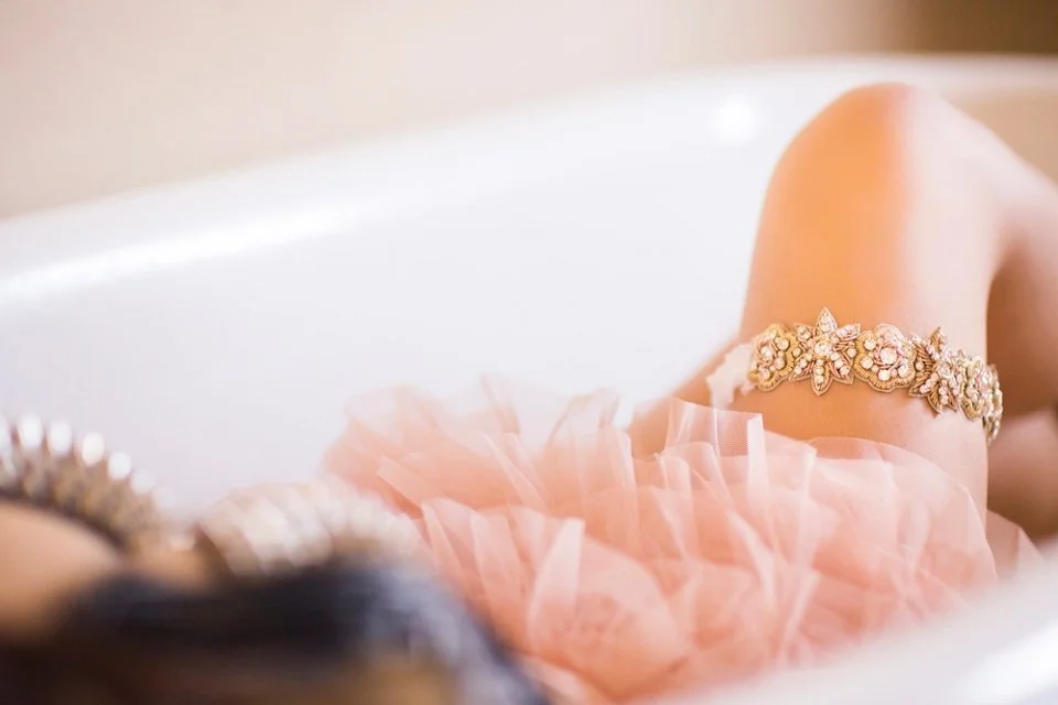 Classy-San-Francisco-Bay-Area-Adventurous-Boudoir-Photographer-01.jpg