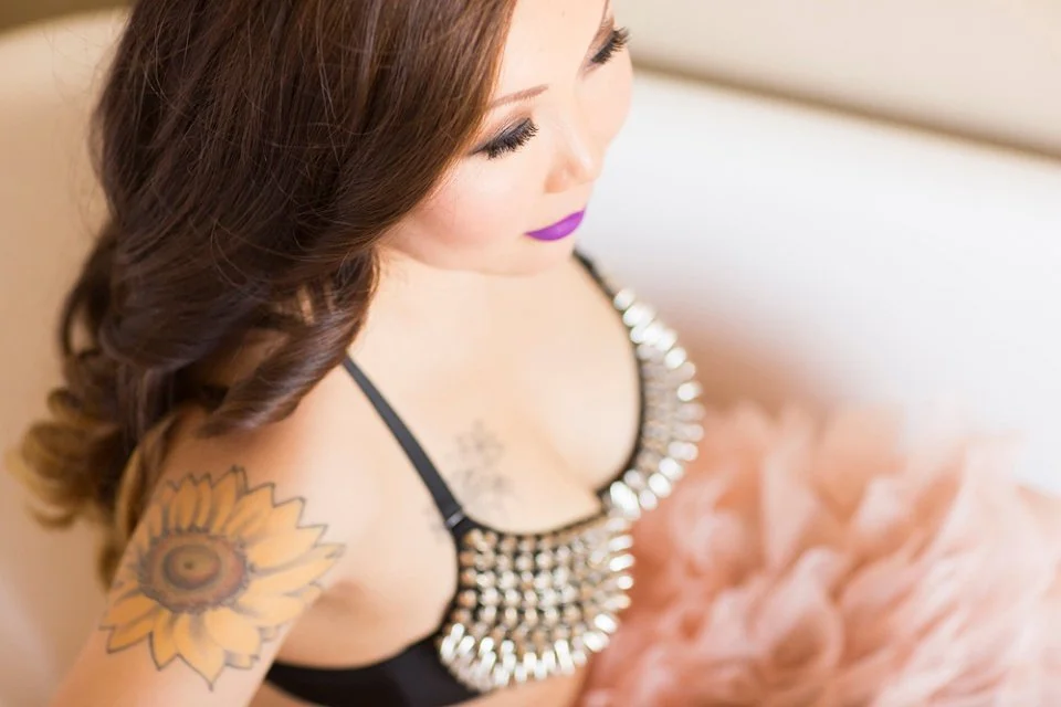 Classy-San-Francisco-Bay-Area-Adventurous-Boudoir-Photographer-13.jpg