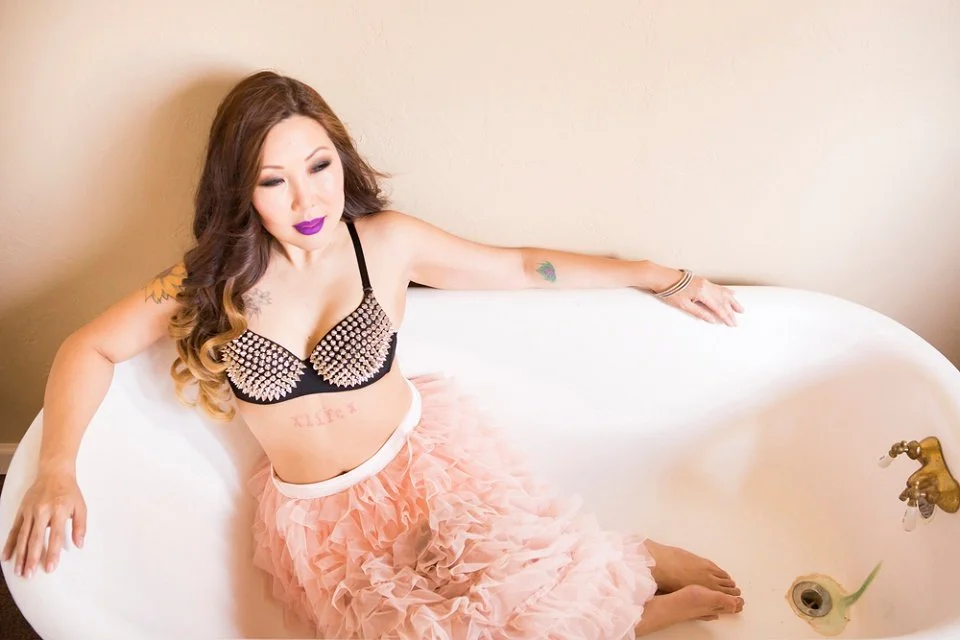 Classy-San-Francisco-Bay-Area-Adventurous-Boudoir-Photographer-19.jpg