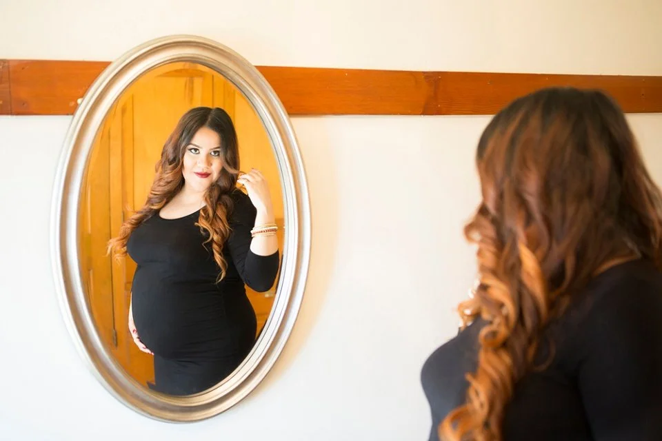 San-Francisco-Bay-Area-Classy-Maternity-Boudoir-Photographer-10.jpg
